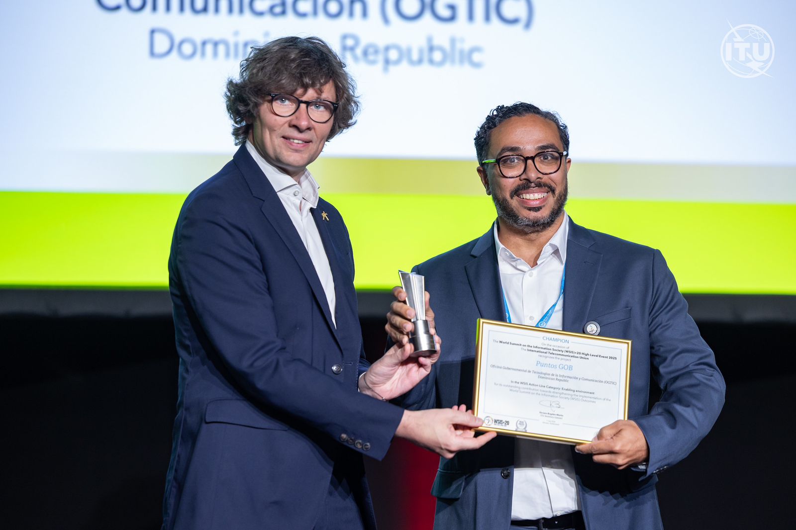 Inician Operativosde Limpieza en Loma de Guayacanes